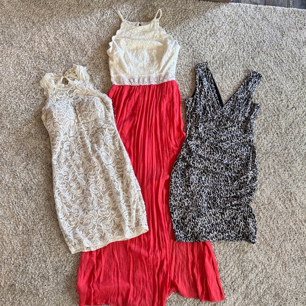 Three dresses size women 5-6